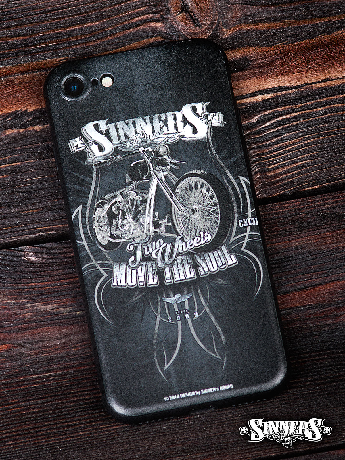 Case for Smartphone iPhone "Two Wheels Move the Soul"